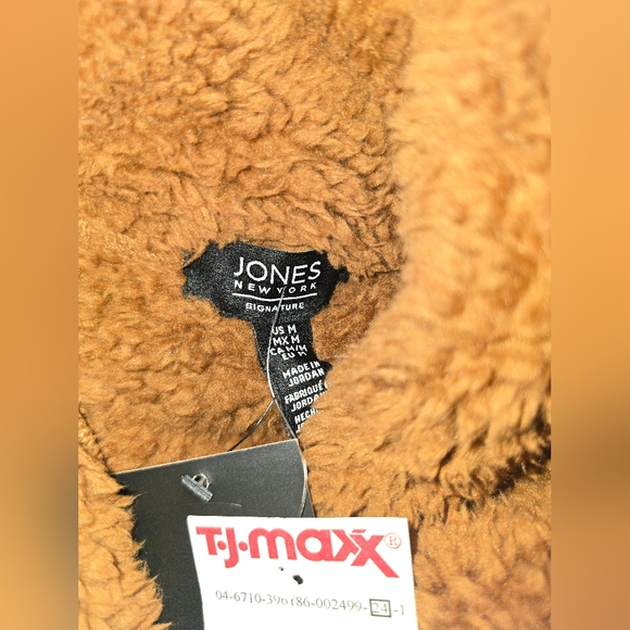 Nwt Jones medium brown fluffy sweater - Picture 4 of 5